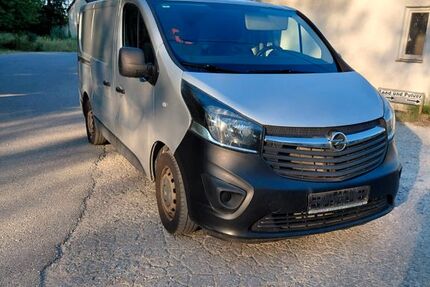 Opel Vivaro 312.000 km 3.500 &euro; München 80999