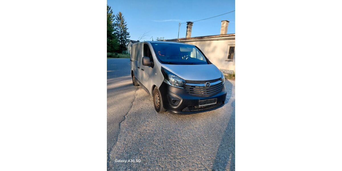 Opel Vivaro 312.000 km 3.500 &euro; München 80999