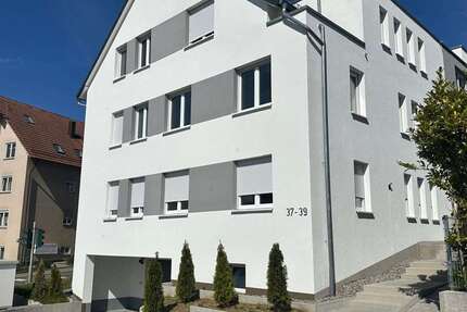 Wohnung zum Kaufen in Herrenberg-Oberjesingen 499.000 € 104.6 m² 4.5 zimmer