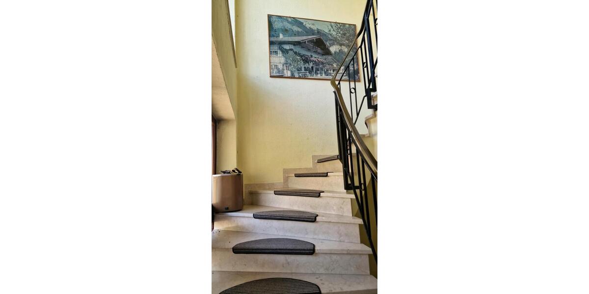 Mehrfamilienhaus, Wohnhaus Aßlar - 12 Zimmer, 317 m&sup2;, 355.000&euro; | Angebot:27189040