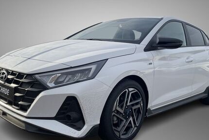 Hyundai i20 2.500 km 22.890 &euro; Petersberg 36100