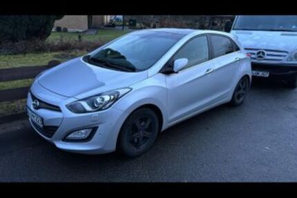 Hyundai i30 176.000 km 6.100 € Waake 37136