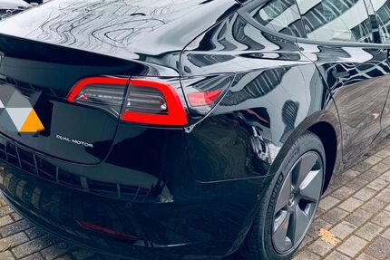 Tesla Model 3 60.000 km 24.499 &euro; Hamburg 22047