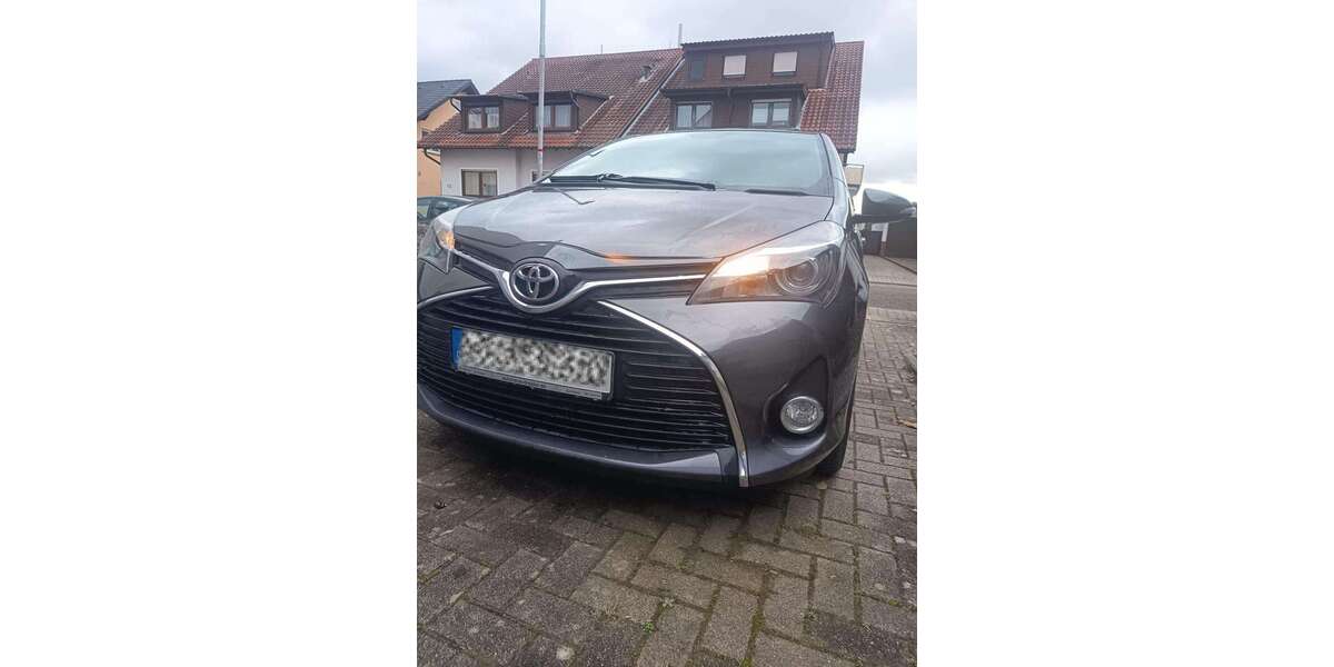 Toyota Yaris 44.500 km 10.000 &euro; Ubstadt (Ubstadt-Weiher) 76698