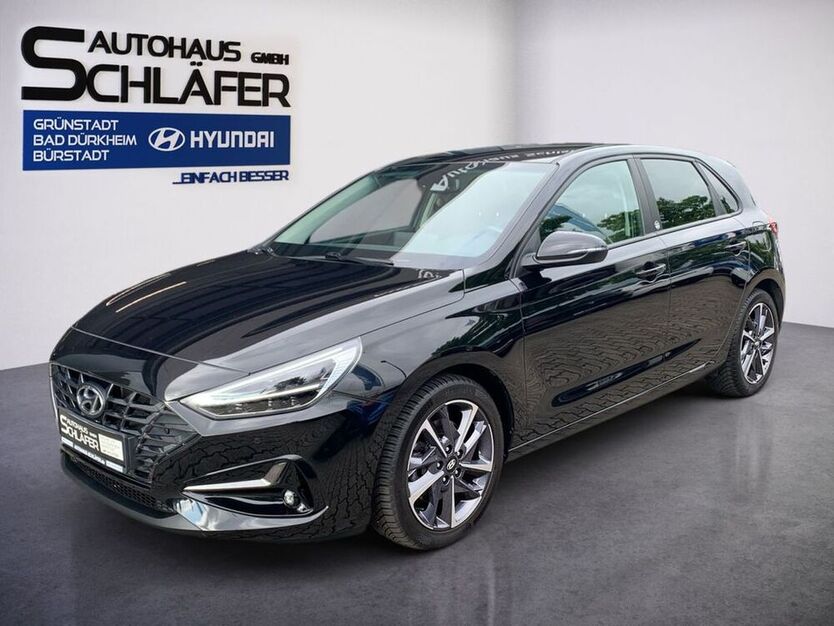 i30
