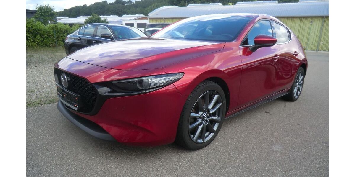 Mazda 3 29.141 km 17.850 &euro; Mickhausen 86866