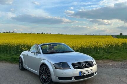 Audi TT 208.000 km 7.900 &euro; Freinsheim 67251
