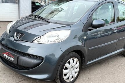 Peugeot 107 216.000 km 999 &euro; Calw 75365