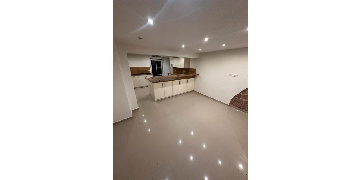 Erdgeschoßwohnung Hochspeyer - 1.5 Zimmer, 80 m&sup2;, 1.200&euro; | Angebot:26226544