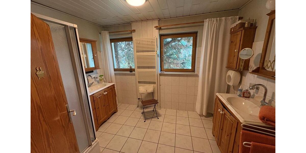 Einfamilienhaus Wabern - 10 Zimmer, 240 m&sup2;, 295.000&euro; | Angebot:26962325