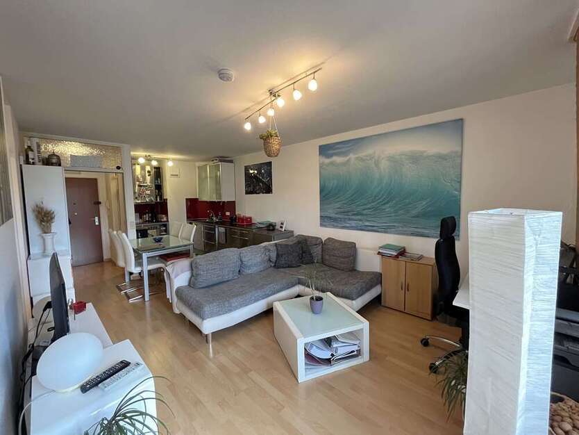 Wohnung zum Kaufen in Düsseldorf 255.000 € 42.66 m²
