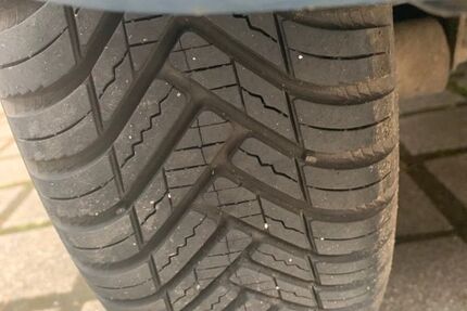 Suzuki Alto 70.500 km 3.100 &euro; Landau 76829