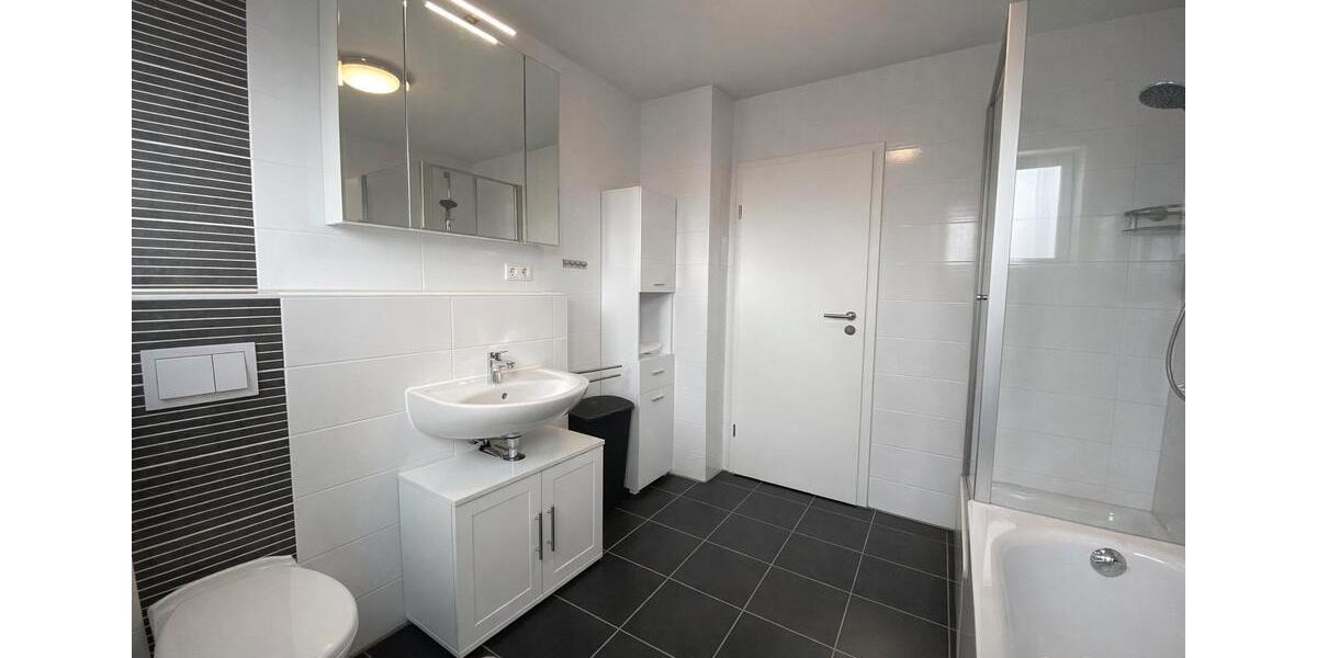 Reihenhaus Adelsdorf - 5 Zimmer, 163 m&sup2;, 530.000&euro; | Angebot:26859210