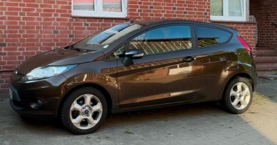 Ford Fiesta 110.000 km 3.999 &euro; Bröckel 29356