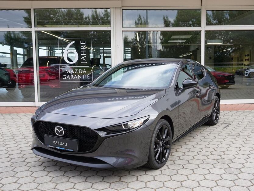 Mazda 3 2.300 km 26.950 € Cham 93413