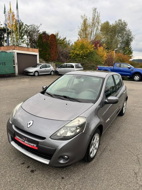 Renault Clio 133.000 km 4.200 € Backnang 71522