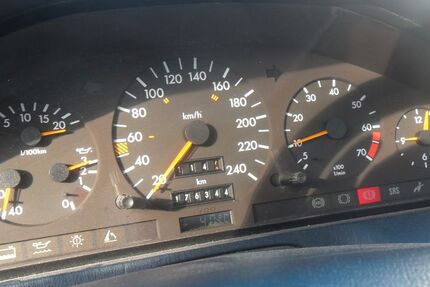 Mercedes-Benz SL 300 175.000 km 16.000 &euro; Monheim 86653