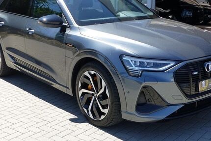 Audi e-tron 61.395 km 39.980 &euro; Dippoldiswalde 01744