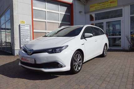 Toyota Auris 95.850 km 15.900 &euro; Dahlwitz - Hoppegarten 15366