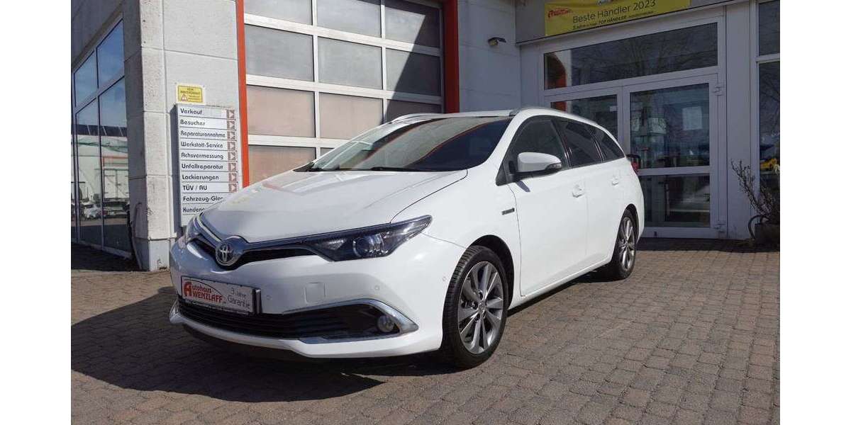 Toyota Auris 95.850 km 15.900 &euro; Dahlwitz - Hoppegarten 15366