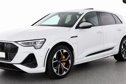 Audi e-tron 33.000 km 41.880 &euro; Berlin 12103