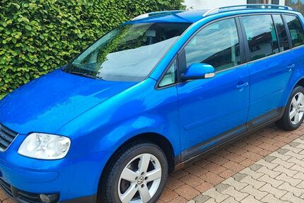 VW Touran 273.000 km 1.490 &euro; Pfronten 87459