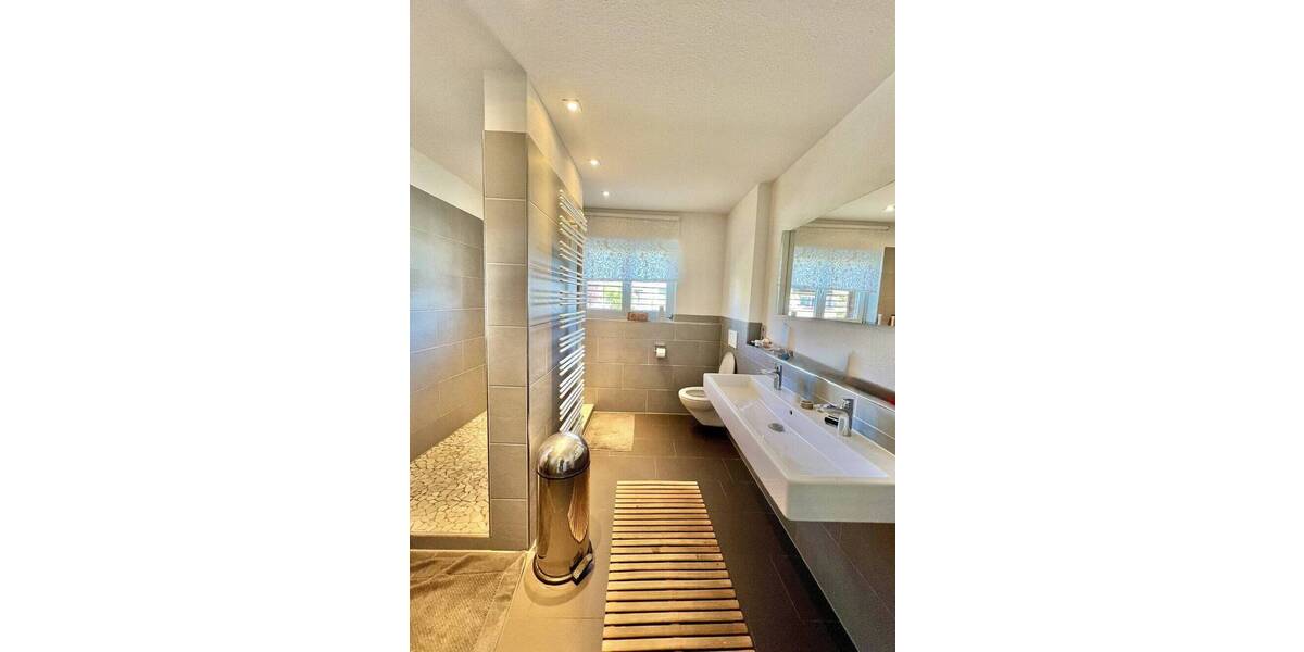 Doppelhaushälfte Jestetten-Altenburg Altenburg - 6 Zimmer, 150 m&sup2;, 1.900&euro; | Angebot:26835220