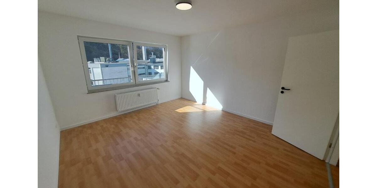 Etagenwohnung Kierspe - 3 Zimmer, 88 m&sup2;, 189.000&euro; | Angebot:26364957
