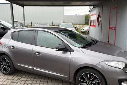 Renault Megane 116.378 km 6.790 € Enger 32130