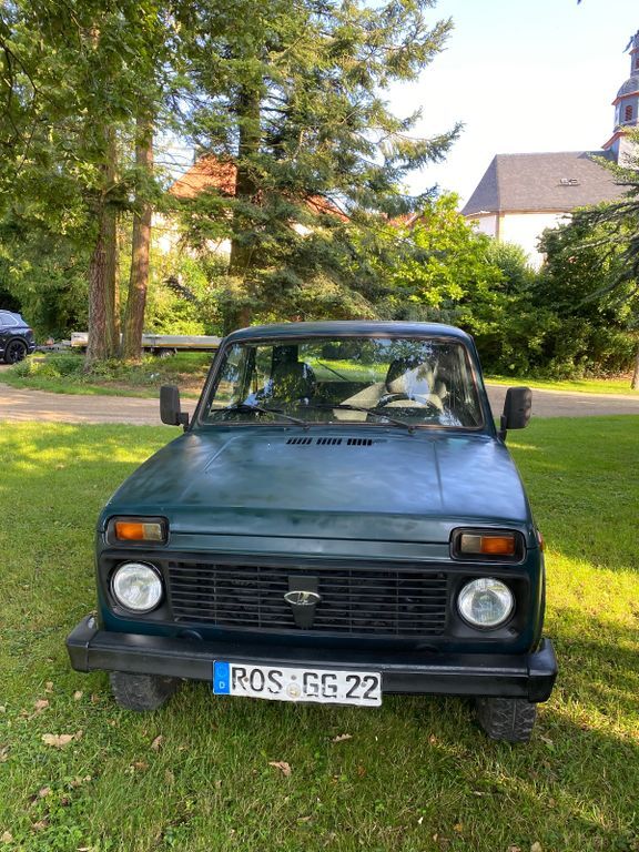 Lada Niva 58.100 km 3.200 € Storndorf 36318