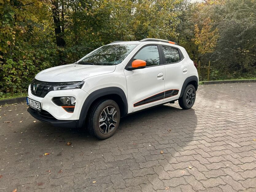 Dacia Spring 43.500 km 8.400 € Lägerdorf 25566