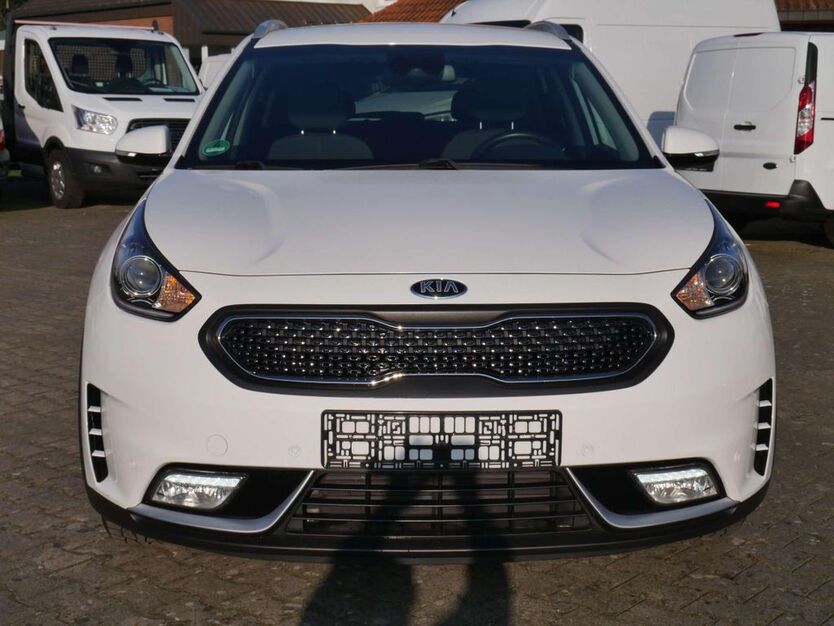 Kia Niro 53.000 km 18.980 € Herzlake 49770