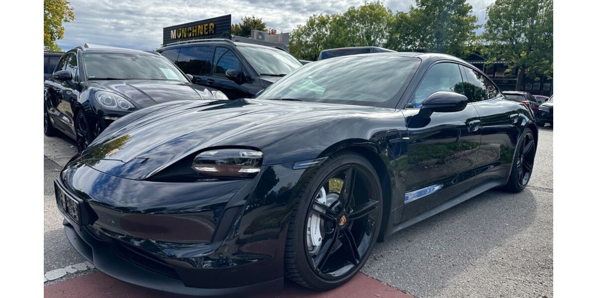 Porsche Taycan 70.000 km 66.900 &euro; München 81243