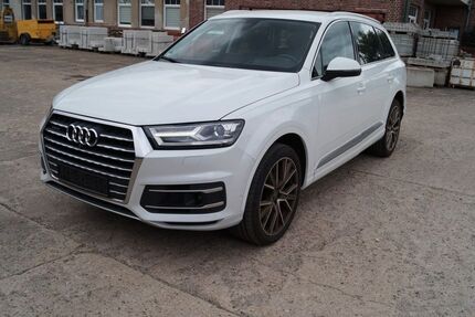 Audi Q7 113.778 km 28.700 &euro; Magdeburg 39126
