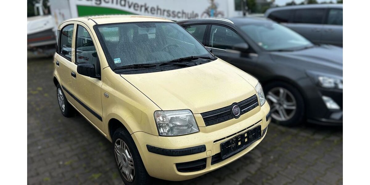 Fiat Panda 71.400 km 2.990 &euro; Niederlauer 97618