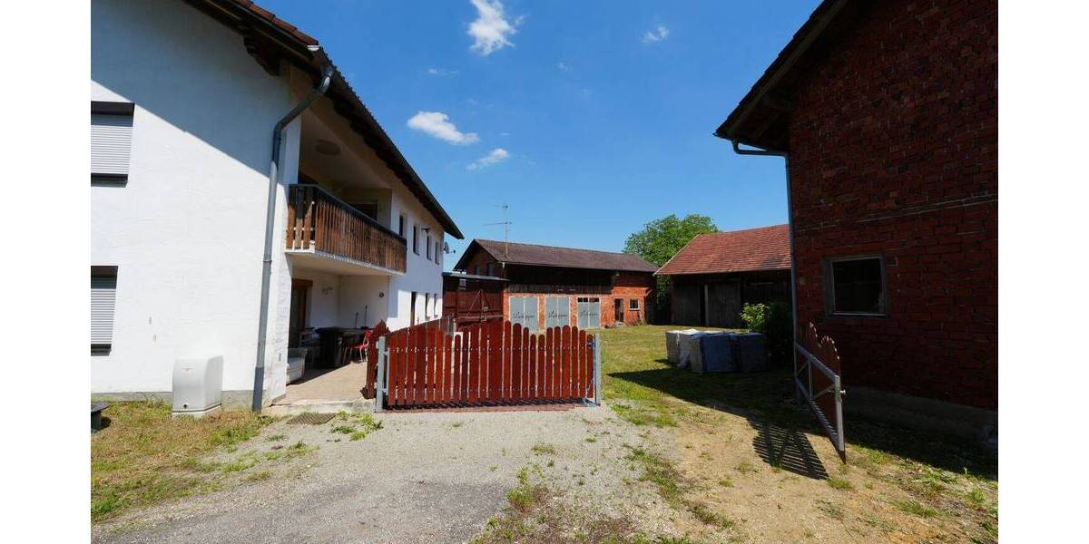 Bauernhaus, Landhaus Simbach a.Inn Hof - 9 Zimmer, 233 m&sup2;, 595.000&euro; | Angebot:26817141