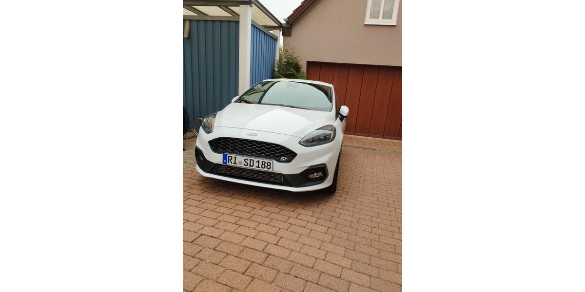 Ford Fiesta 41.000 km 19.500 &euro; Rinteln 31737