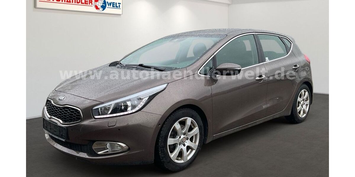 Kia ceed / Ceed 240.676 km 5.999 &euro; Brehna 06796