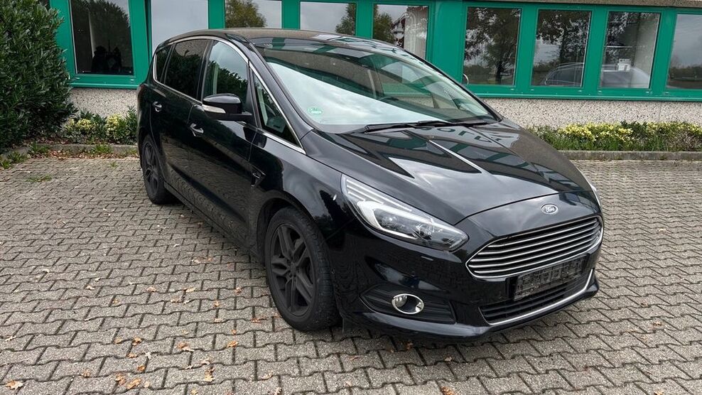 Ford S-Max 259.330 km 11.700 € Düren 52349