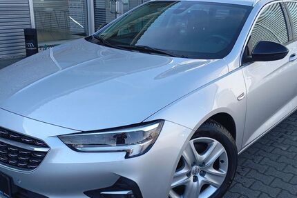 Opel Insignia 42.302 km 16.940 € Brandenburg an der Havel 14772