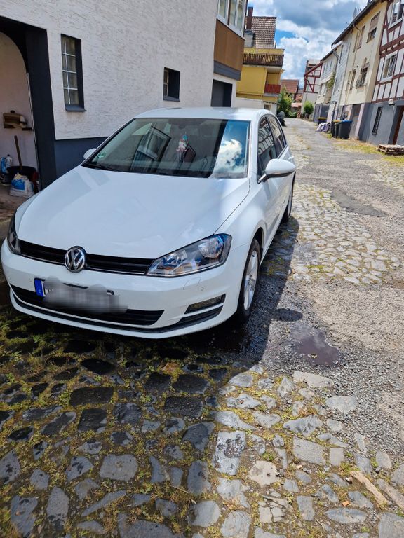 VW Golf 89.500 km 12.500 € Neustadt 35279