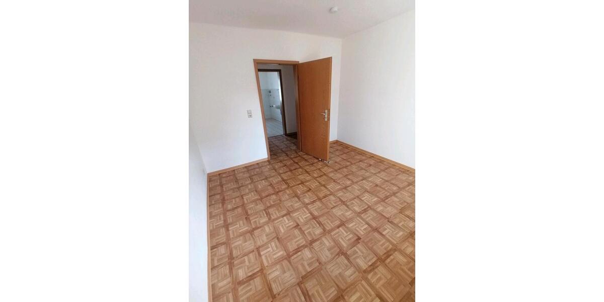 Etagenwohnung Meißen - 2 Zimmer, 50 m&sup2;, 424&euro; | Angebot:25499821