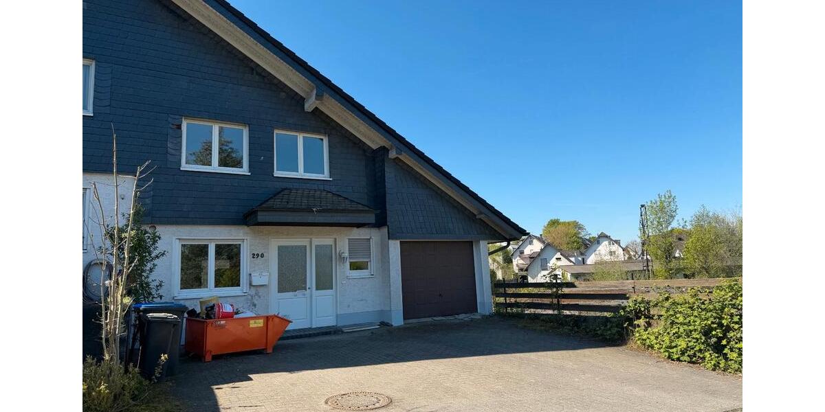 Doppelhaushälfte Bergisch Gladbach Paffrath - 5 Zimmer, 195 m&sup2;, 2.300&euro; | Angebot:26322264