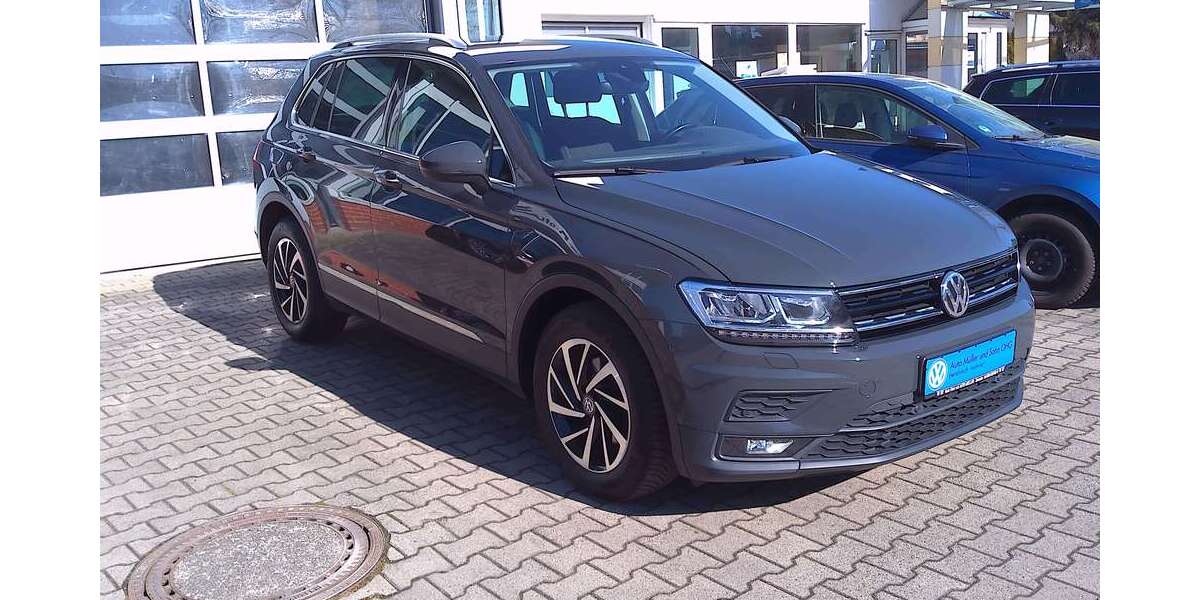 VW Tiguan 126.500 km 19.600 &euro; Dresden 01108