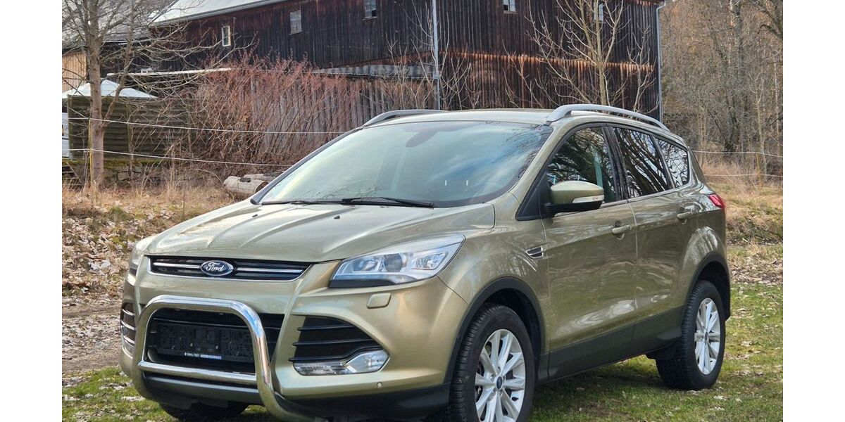 Ford Kuga 59.848 km 11.990 &euro; Röslau 95195