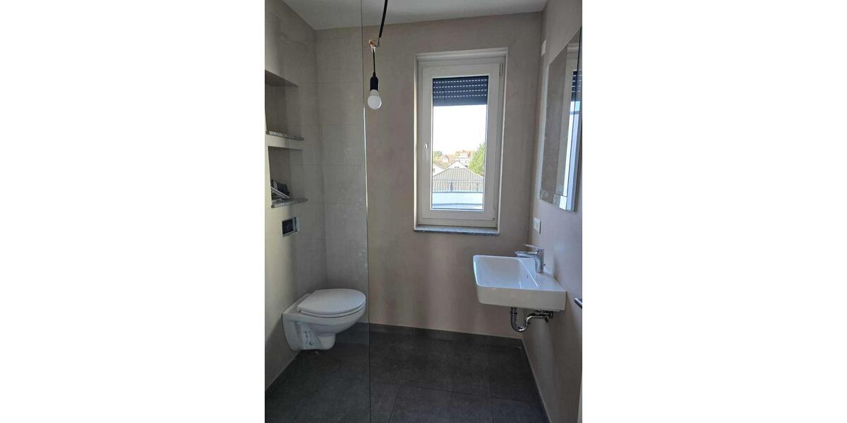 Neubau-Penthouse zur Miete: exklusives Wohnen in Hamelns bester Lage ! 4 zimmer