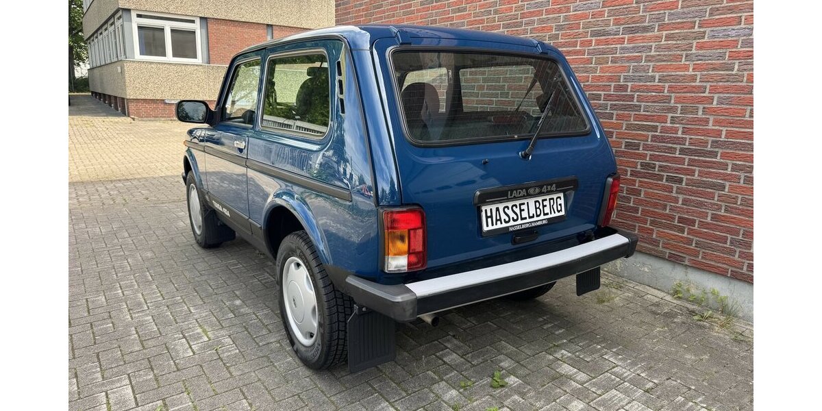 Lada Niva TAIGA Day 4x4 wie neu 2121DE Standhzg. Navi 17.000 km 19.999 &euro; Hamburg 22339