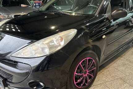 Peugeot 206 200.000 km 1.450 &euro; Duisburg 47059