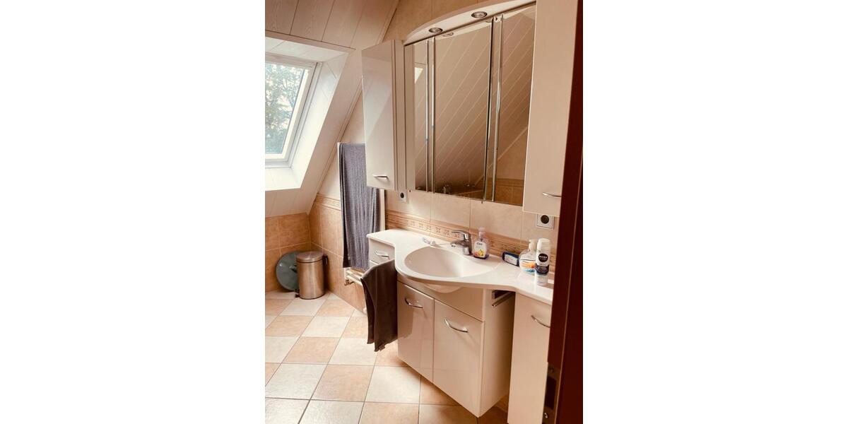 Doppelhaushälfte Twist - 6 Zimmer, 170 m&sup2;, 1.390&euro; | Angebot:25944476