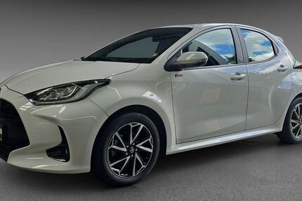 Toyota Yaris 29.427 km 19.795 &euro; Hochstetten-Dhaun 55606